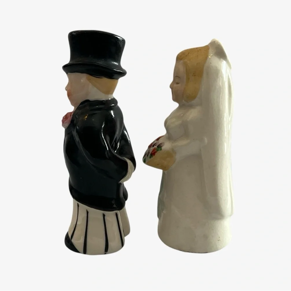 Vintage Bride and Groom Ceramic Cake Toppers Occupied Japan